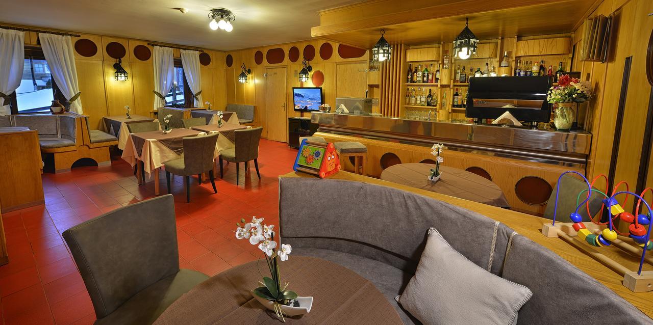 Hotel Loredana Livigno Exterior foto